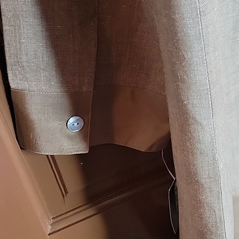 Norton McNaughton-Linen/Rayon tan colored shirt with 3/4 sleeves. L. NWT. - Picture 9 of 12